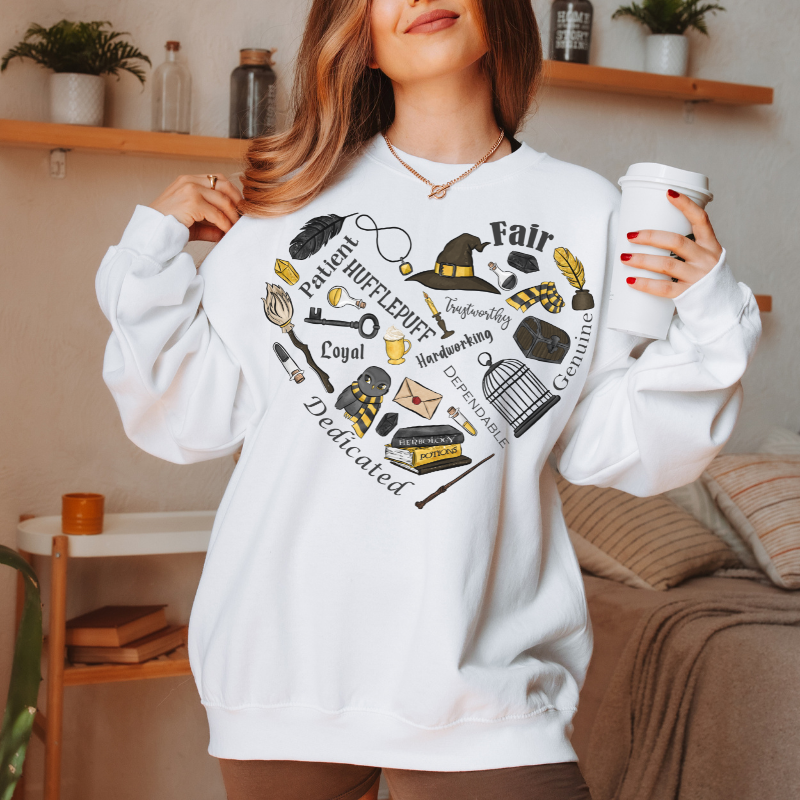 Hufflepuff Heart Harry Potter Wizard Magic Hogwarts Sweatshirt or T-Shirt